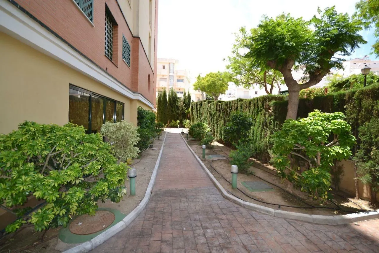 Averroes Apartment Fuengirola 0*,